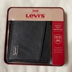 Levi’s Mens Wallet Black RFID Identity Theft protection NEW